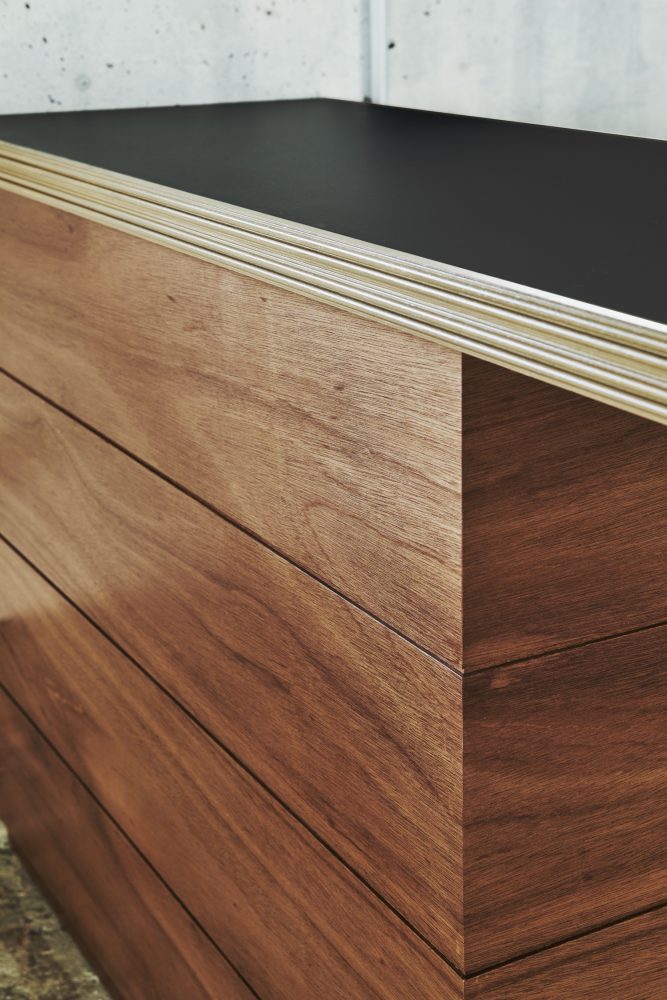 skeleton office project　-hachobori-