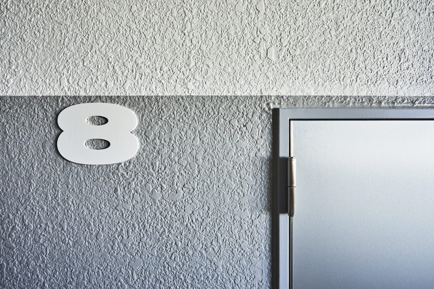 skeleton office project　-hachobori-