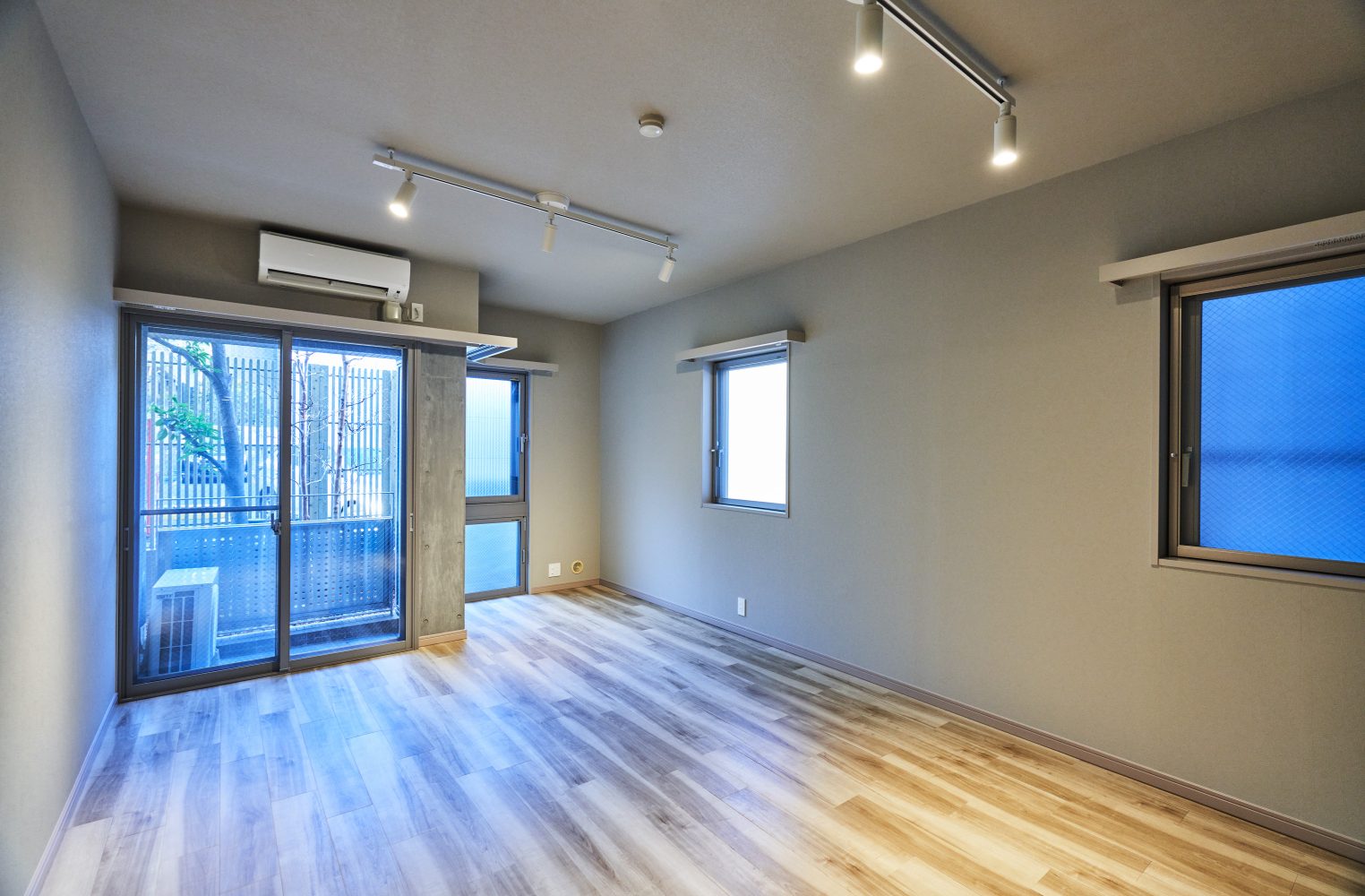 JP BASE SHIBUYA SHOTO